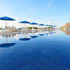 Live Aqua Beach Resort Cancun (Adults Only)